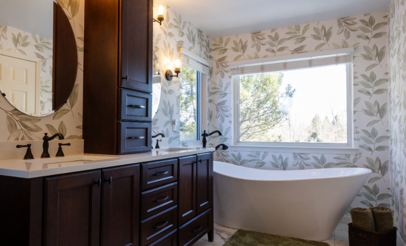 Clean and Classic Master Bath Bathroom near South Lyon Michigan